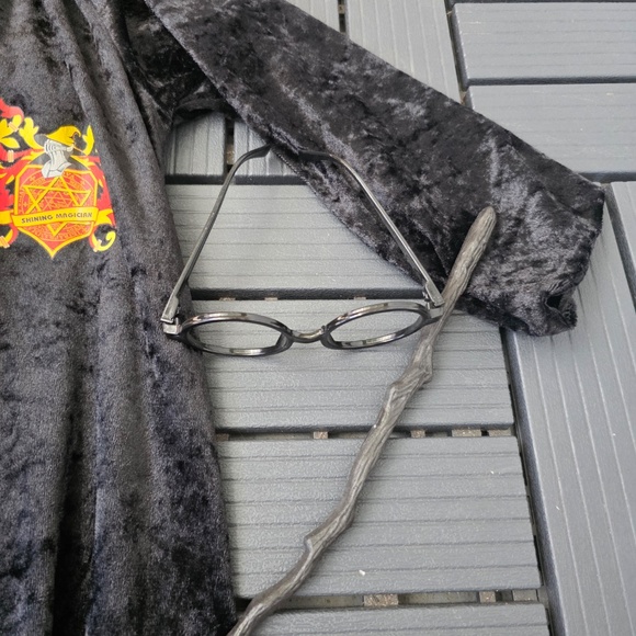 Harry Potter Gryffindor Robe Child Large Black Costume Cosplay - Picture 3 of 10